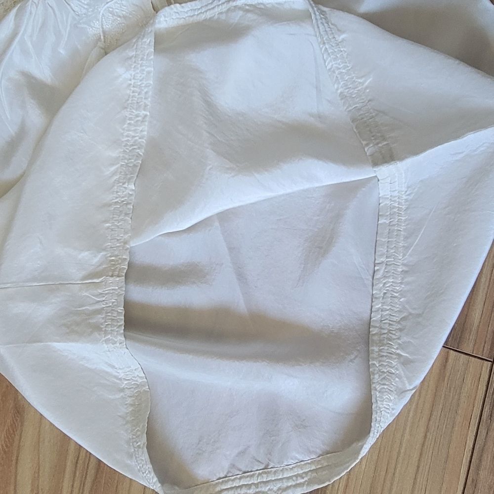 Joie 100% Silk Vintage Embroidered Tassel Peasant Blouse in Ivory White - Picture 6 of 13